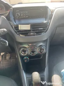 Peugeot 2012