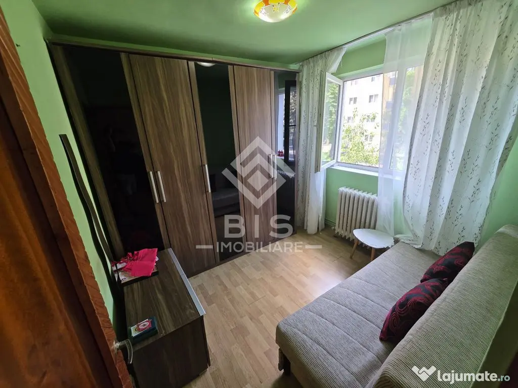 VÂNZARE APARTAMENT- ZONA DECEBAL ETAJ 1