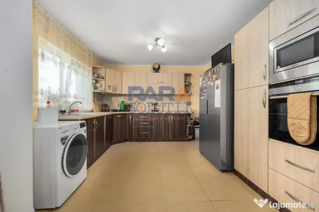 Casă cu 3 dormitoare și două băi, an construcție 2018 - Cordun (Neamt)