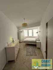 Mamaia Summerland, de inchiriat 3 camere, mobilat, termen lung 
