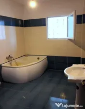 De vanzare apartament cu 3 camere, General, etaj 5/5 cu l... 
