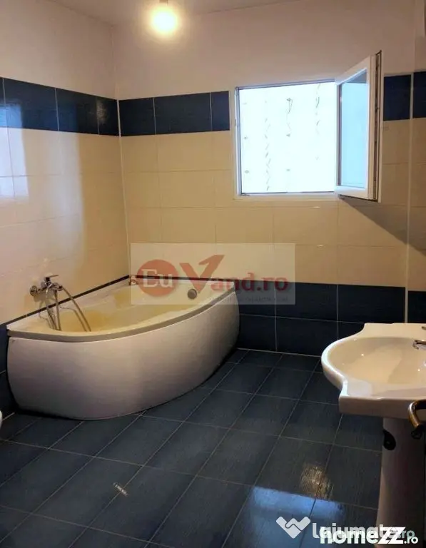 De vanzare apartament cu 3 camere, General, etaj 5/5 cu lift, bloc nou - Galati (Galati)