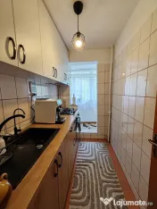 Apartament 2 camere, decomandat/ Lujerului 
