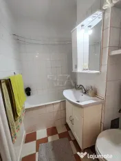 Apartament 2 camere, decomandat/ Lujerului 