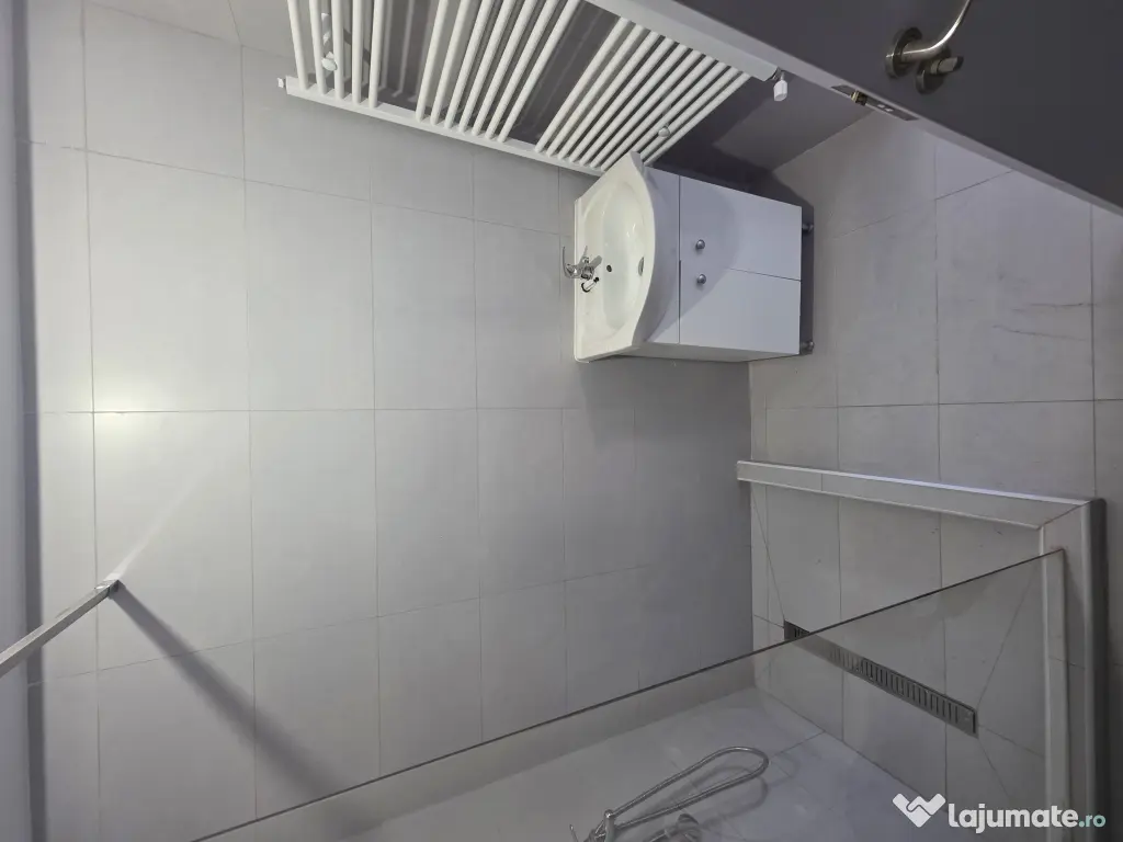 Apartament 2 camere Demisol, Otopeni
