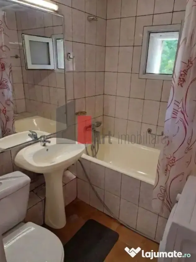 APARTAMENT 4 CAMERE -CHISINAU