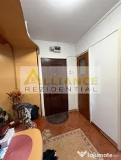 APARTAMENT 4 CAMERE SI 2 BAI DE VANZARE - ZONA METROU 1 D...