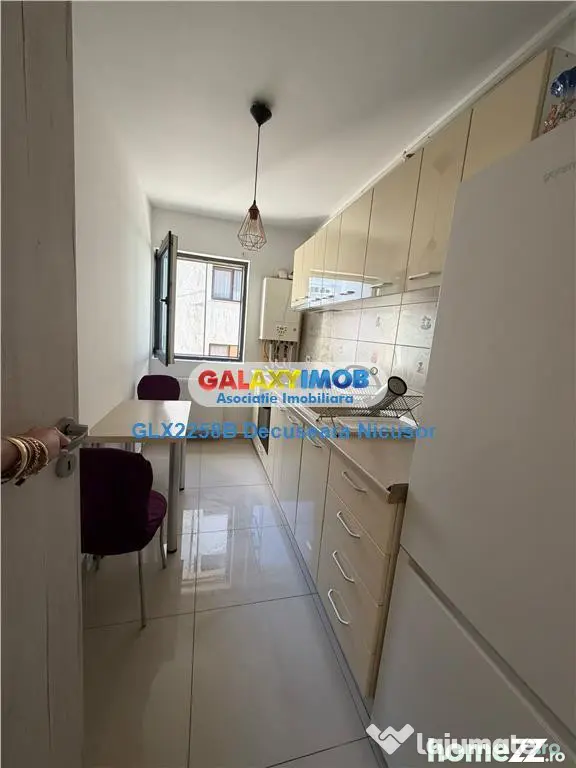 Garsoniera, Militari Residence, Str Tineretului, 300 euro