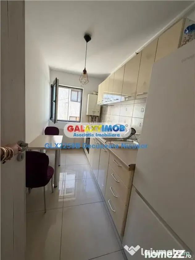 Garsoniera, Militari Residence, Str Tineretului, 300 euro