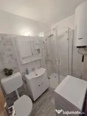 LIPOVEI - 1CAM - RENOVATA - ZONA LINISTITA 