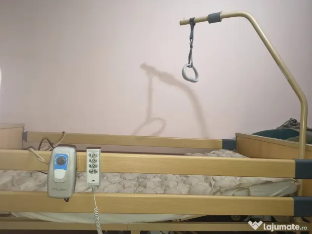 Vând pat medicinal cu saltea antiescare premium