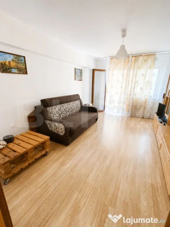 Apartament 3 camere decomandat | 68 mp | 2 băi | Boxă | As