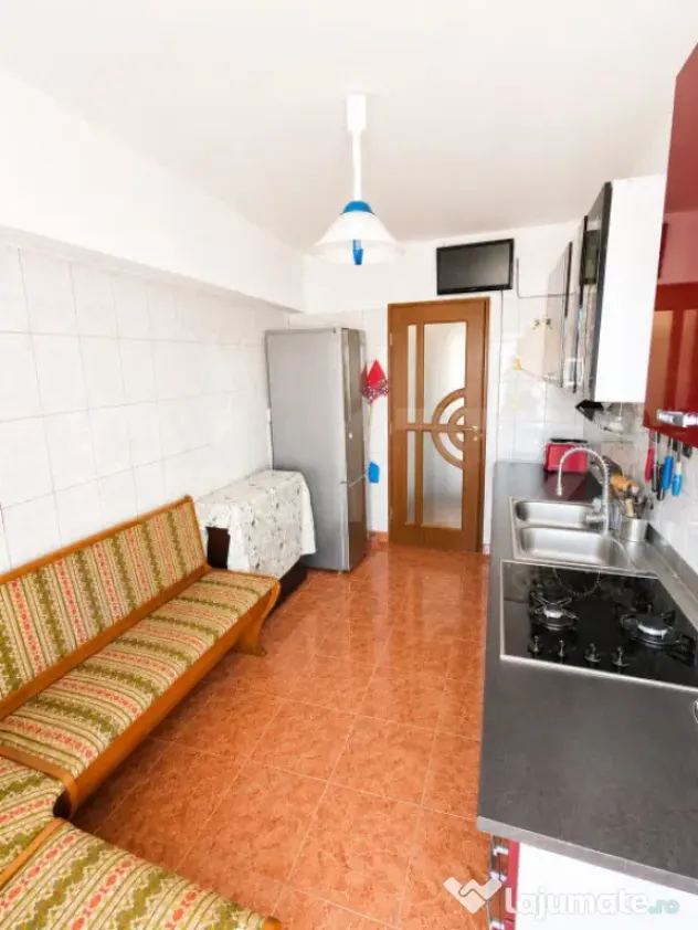 Apartament 3 camere decomandat | 68 mp | 2 băi | Boxă | As