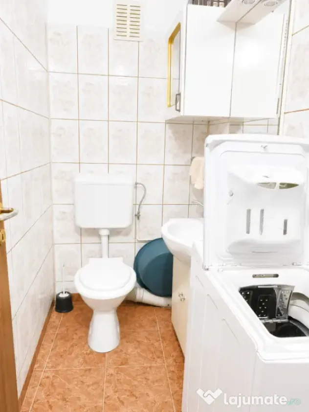 Apartament 3 camere decomandat | 68 mp | 2 băi | Boxă | As