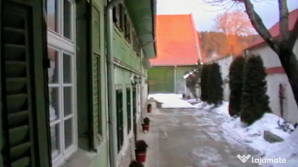 Proprietate: 1500mp, cu casa saseasca autentica, in Cristian, Brasov