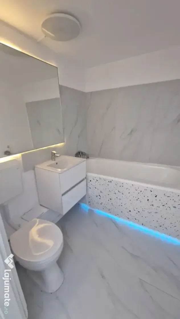 Propr. vand apartament 2 camere, conf.1, dec., et. 2 din 8 Croitoru Vasile nr. 5 Piata Rahova
