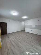 Apartament 2 camere, 44 mp + grădină 76 mp, zona Sub Cetat
