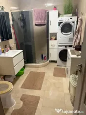 Apartament 3 camere, 68MP+2 Parcari, Zona Florilor, Floresti