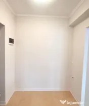 Apartament 3 camere 44 mp Floresti zona Terra 
