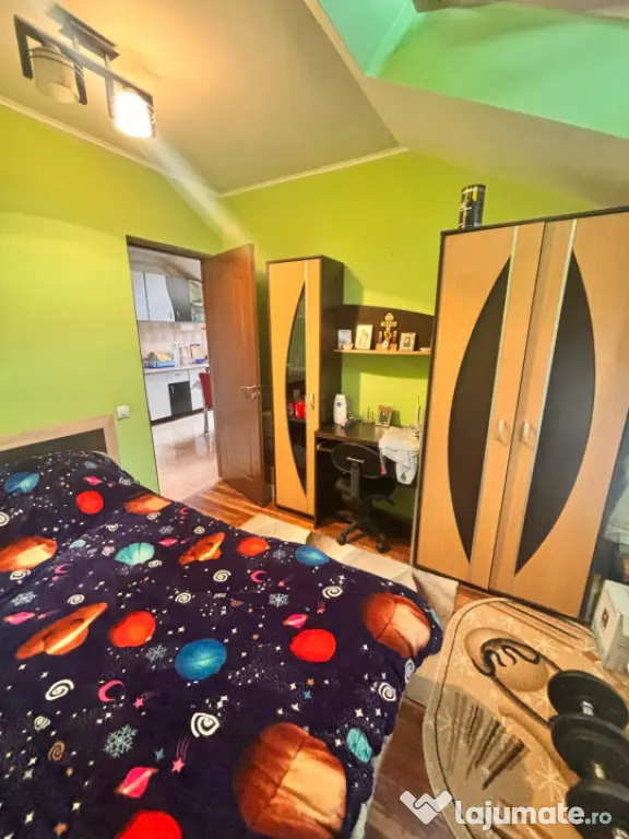 Apartament 4 camere, 58 mp ,zona Florilor ,Floresti