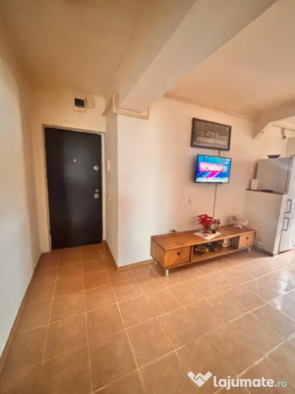 Apartament 4 camere, 58 mp ,zona Florilor ,Floresti