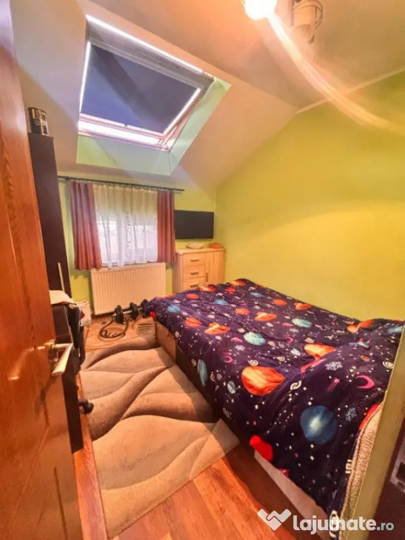 Apartament 4 camere, 58 mp ,zona Florilor ,Floresti
