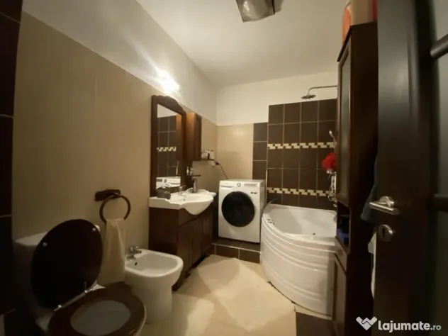 Apartament cu 2 camere | 56 mp | zona Eroilor