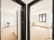 Decomandat, etaj1, totul nou, 2 parcari subterane, balcon in