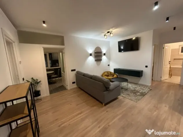 Apartament 3 camere, 70mp | Zona Teilor | Floresti |