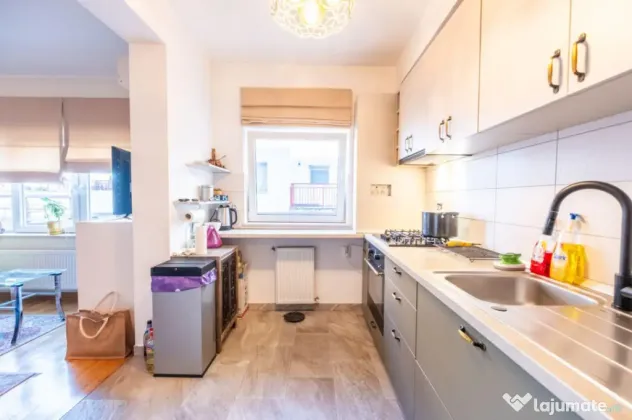 Apartament 2 camere 60mp, zona Vivo