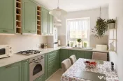 Apartament de 2 camere zona TRACTORUL