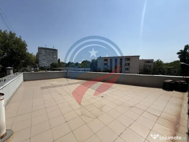 Spațiu comercial și birouri de închiriat – Bd. N. Ti...