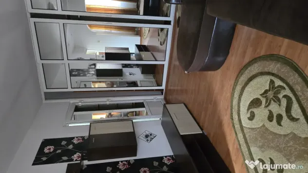 Ofer spre inchiriere Garsoniera confort 1