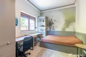 Apartament 4 camere in vila Turda | Basarab Metrou | curt...