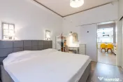 Apartament 4 camere in vila Turda | Basarab Metrou | curt...