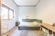 Apartament 4 camere in vila Turda | Basarab Metrou | curt...