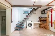 Apartament 4 camere in vila Turda | Basarab Metrou | curt...