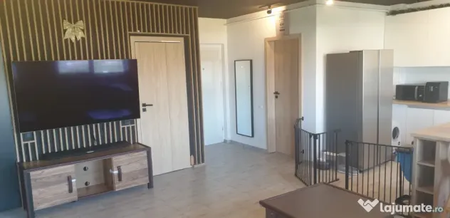 Apartament 3 camere , 71 mp ,Zona Teilor, Floresti