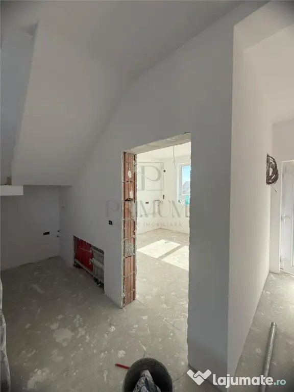 MOSNITA NOUA - 4 CAMERE - BUCATARIE INCHISA - LIVING SPATIOS