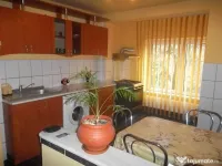Inchiriez apartament 2 camere decomandat in Deva, Mihai Viteazu et. 2