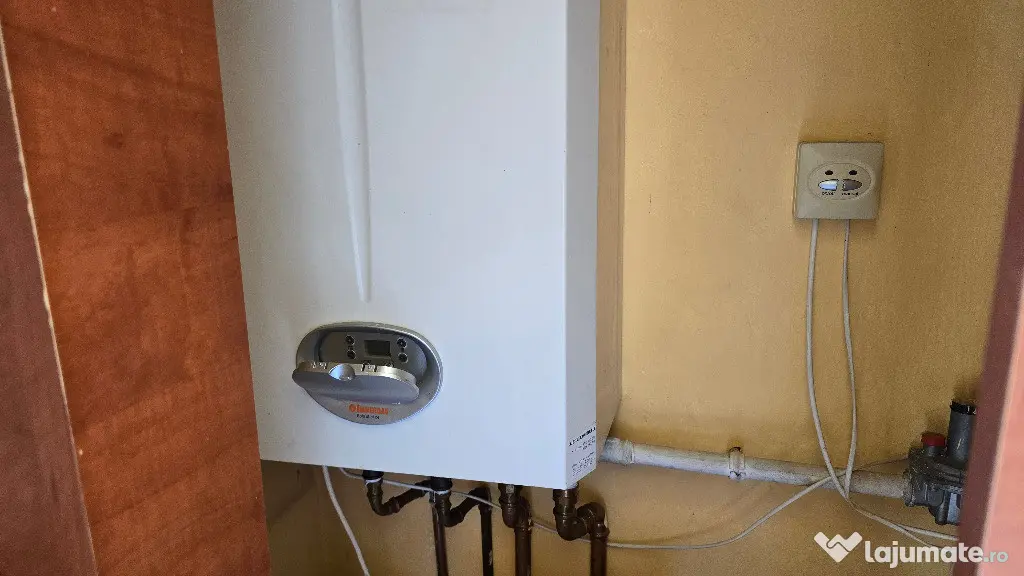 Inchiriez apartament 2 camere decomandat in Deva, Mihai Viteazu et. 2 - Deva (Hunedoara)