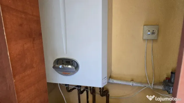 Inchiriez apartament 2 camere decomandat in Deva, Mihai Viteazu et. 2 - Deva (Hunedoara)