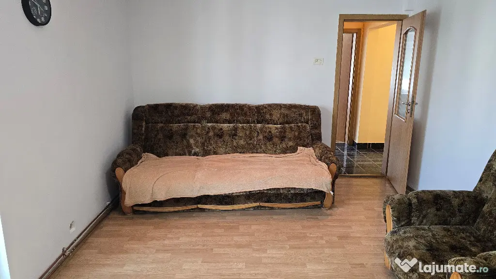 Inchiriez apartament 2 camere decomandat in Deva, Mihai Viteazu et. 2 - Deva (Hunedoara)