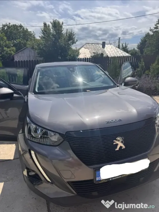 Peugeot 2008 Peugeot 2008 an 2020 km 104000, motor 1.2 benzina