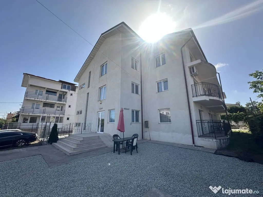 Pensiune funcțională de vânzare Costinești – 24 cam...