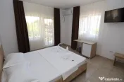 Pensiune funcțională de vânzare Costinești – 24 cam...