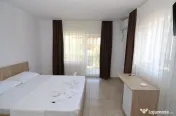 Pensiune funcțională de vânzare Costinești – 24 cam...