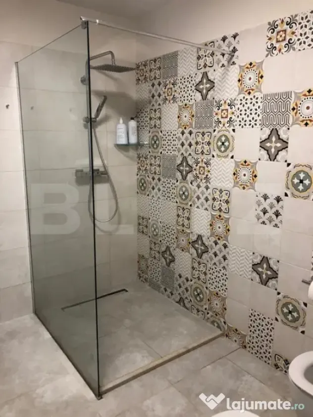APARTAMENT DEOSEBIT CU 2 CAMERE + LOC DE PARCARE, 51 MP, ULT