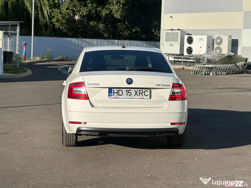 Skoda Octavia*1.6 diesel*af.2018*contract+fiscal pe loc*navigatie*Maxi-Dot!