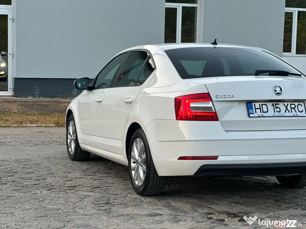 Skoda Octavia*1.6 diesel*af.2018*contract+fiscal pe loc*navigatie*Maxi-Dot!